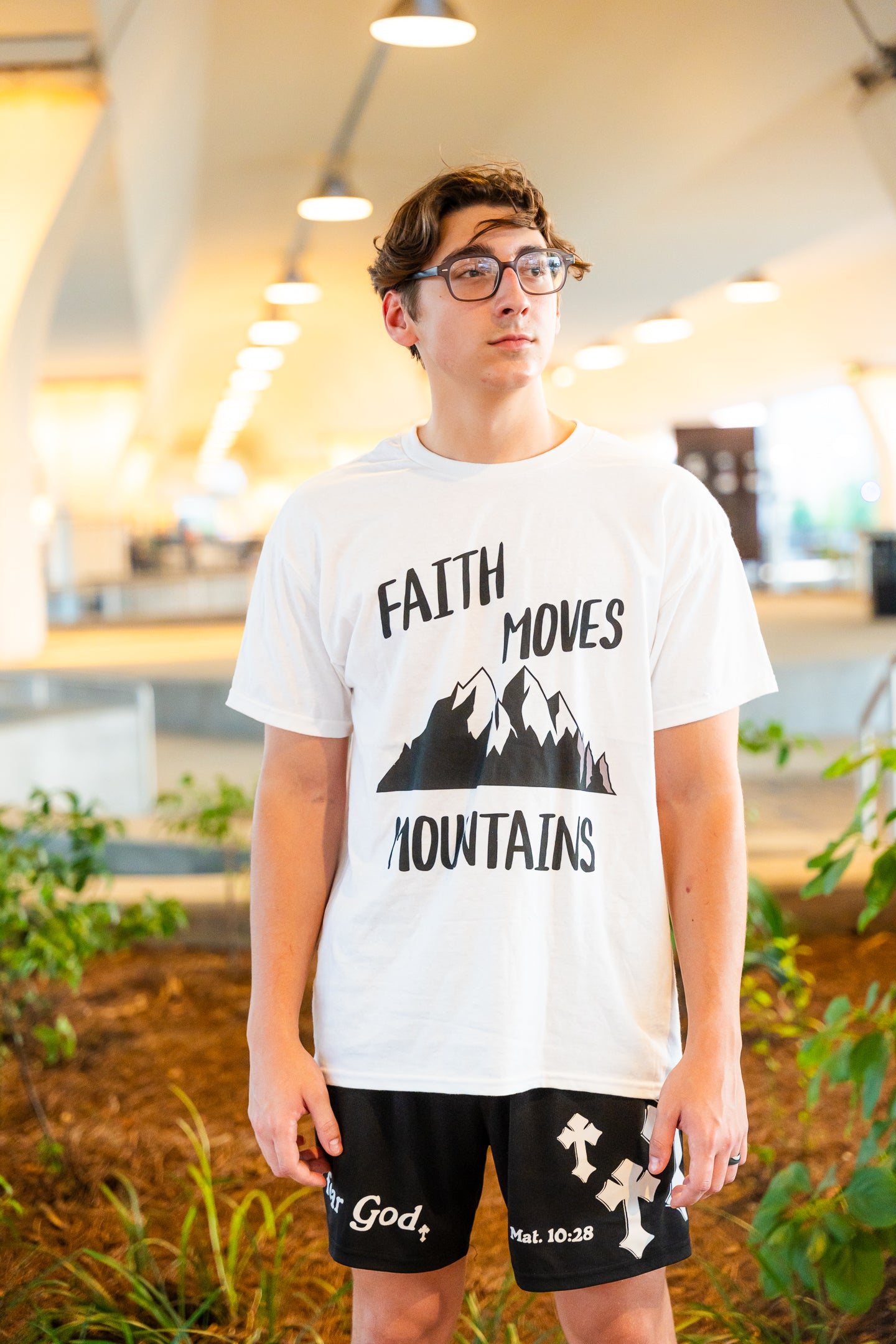 Faith Moves Mountains Tee